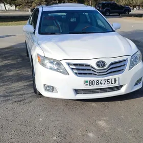 Toyota Camry 2011