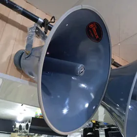 uzyl kolokol metjit un