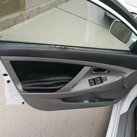 Opsifka Okuz kelle Aurion