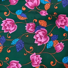 ýaşyl gülgüli gülli atlaz