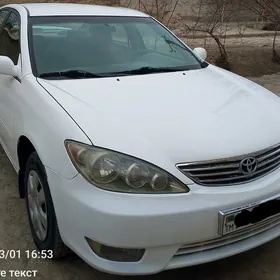 Toyota Camry 2004