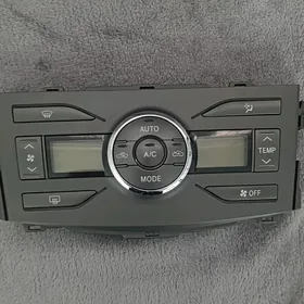 Karolla klimat ýuzi