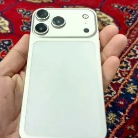 iPhone xR 17 pro owrlen