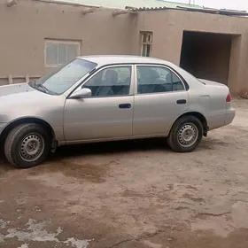 Toyota Corolla 2000