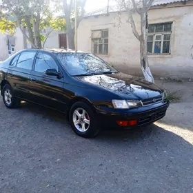 Toyota Corona 1995