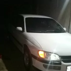 Opel Omega 1995