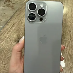 iPhone  15  pro max 256