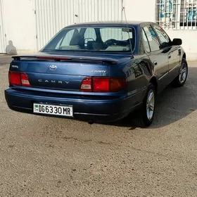 Toyota Camry 1996