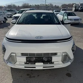 Hyundai Kona 2025