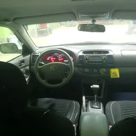 Toyota Camry 2005