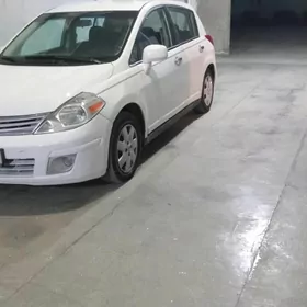 Nissan Versa 2009
