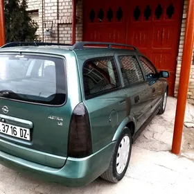 Opel Astra 1999