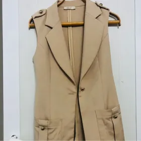 Безрукавка