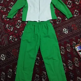 yasyl sport esigi, спортивка