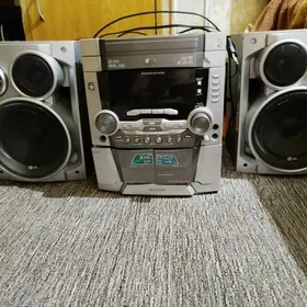 Музыкальный центр