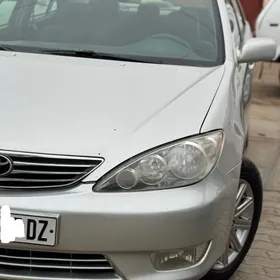 Toyota Camry 2005