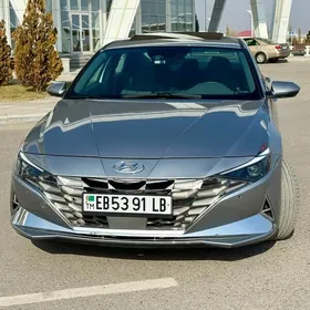 Hyundai Elantra 2021