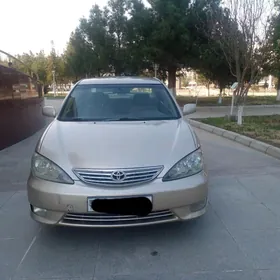 Toyota Camry 2003