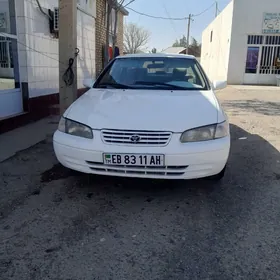 Toyota Camry 1997
