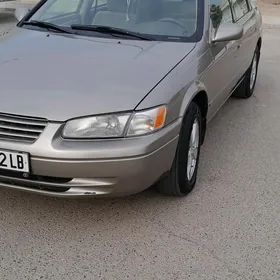 Toyota Camry 1998