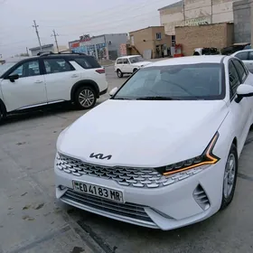 Kia K5 2021