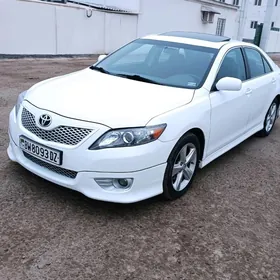 Toyota Camry 2010