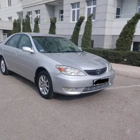 Toyota Camry 2003