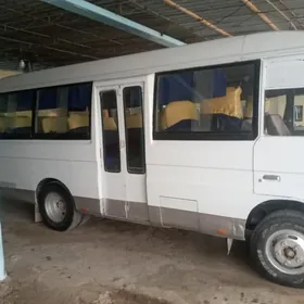 Mitsubishi Rosa 1995