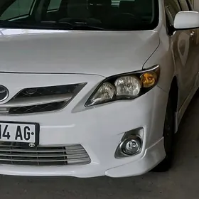 Toyota Corolla 2011