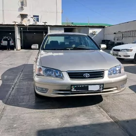 Toyota Camry 2001
