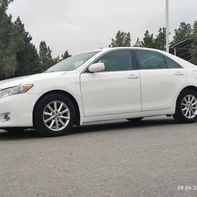 Toyota Camry 2011