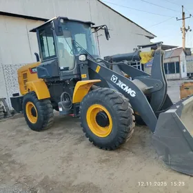 XCMG LW300F 2025