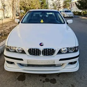 BMW E39 2003