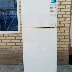 Холодильник  SAMSUNG