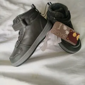 Botinki (Ботинки)brend