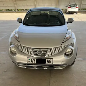 Nissan JUKE 2011