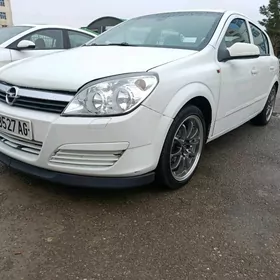 Opel Astra 2004