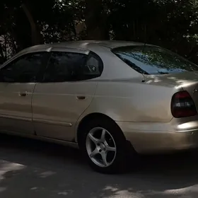 Kazyrok daewoo leganza