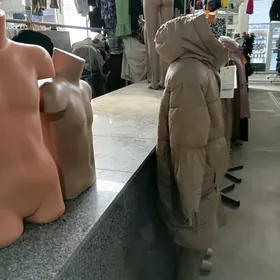 gok bazarda 4 prilawka satlyk