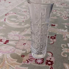 Продаётся  Хрустальная ваза