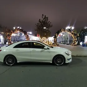Mercedes-Benz CLA 2015