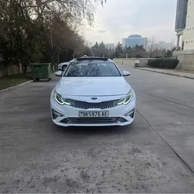 Kia Optima 2020