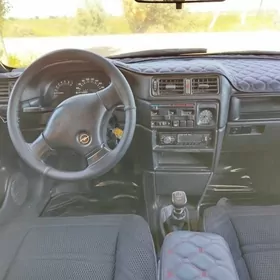 Opel Vectra 1992