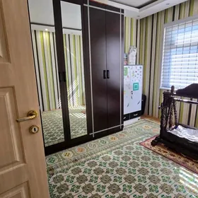 Satlyk jay 8mik 4/4etazy arkaç