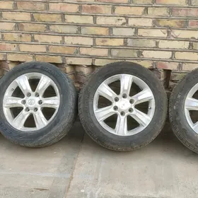 255.55.18.prada diska