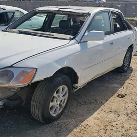 Toyota Avalon 2003