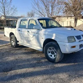 Mitsubishi L200 2006