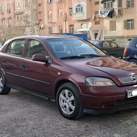 Opel Astra 2000