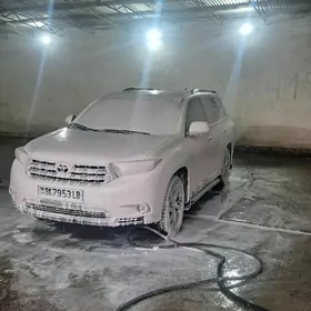 Toyota Highlander 2012