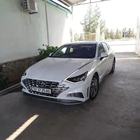 Hyundai Sonata 2021